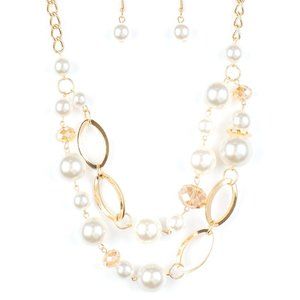 Paparazzi High Roller Status - Gold